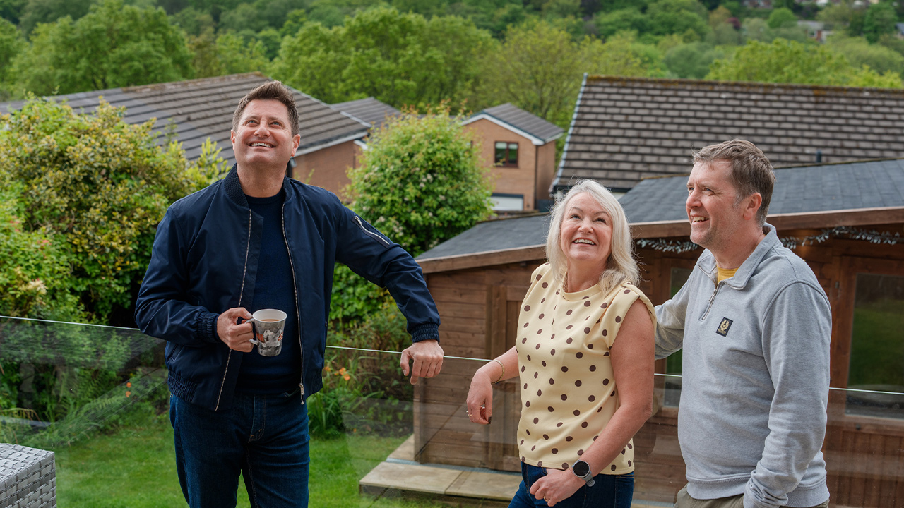 George Clarke meeting homeowners in their garden on The Great Green Challenge